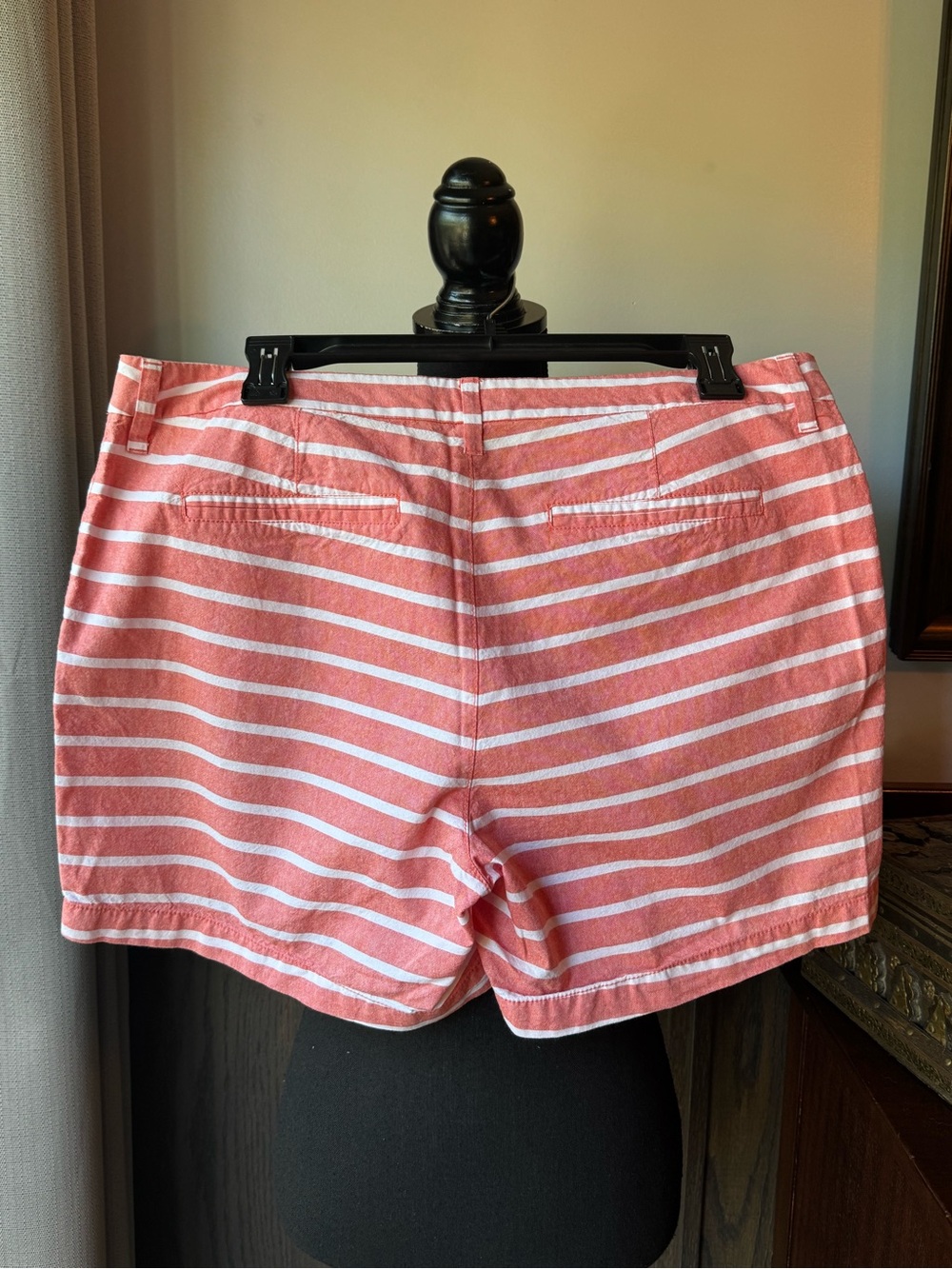 Old Navy Coral and White Striped Shorts 10 EUC - Picture 2 of 5